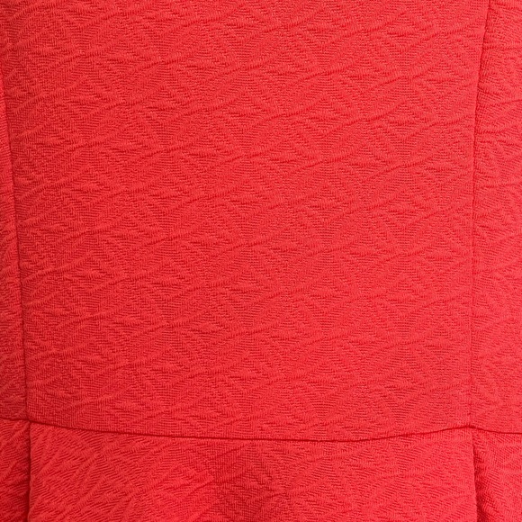 Bobeau  Dress, Tangerine Color w/an Embossed Pattern on Material- Size Large - Picture 4 of 11